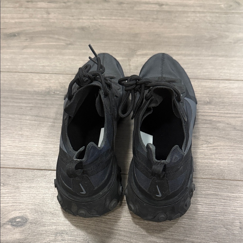 Nike Black Athletic Shoes for Men
